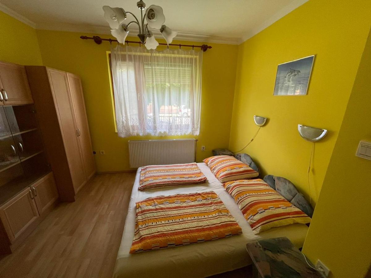 Csillám vendégház Hajduszoboszlo Exterior foto