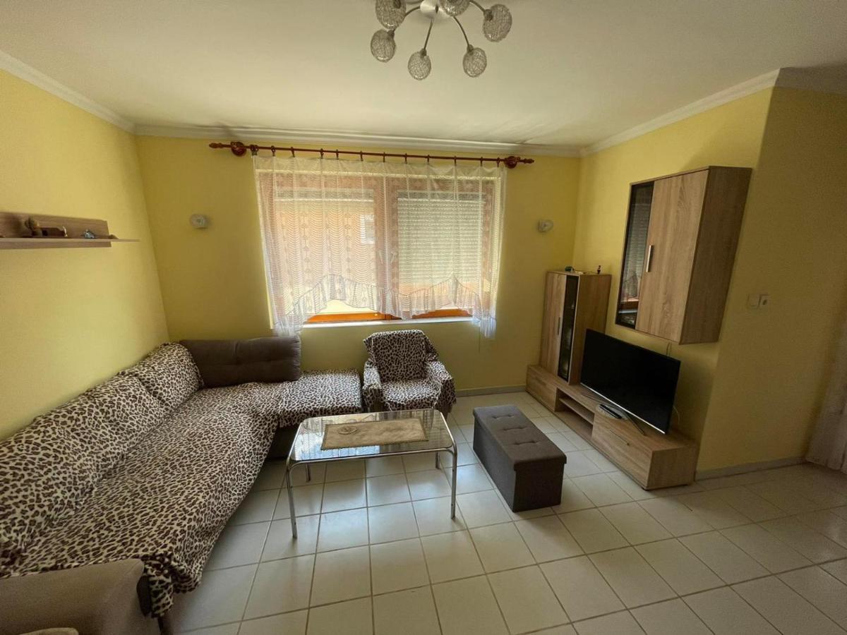 Csillám vendégház Hajduszoboszlo Exterior foto