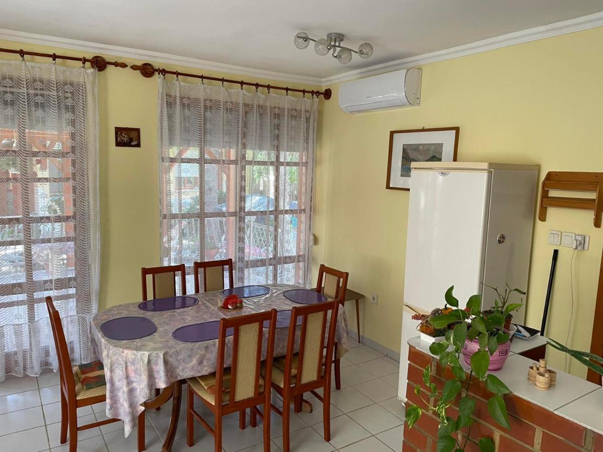 Csillám vendégház Hajduszoboszlo Exterior foto